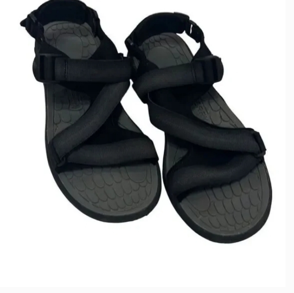 Waterproof strap sandals